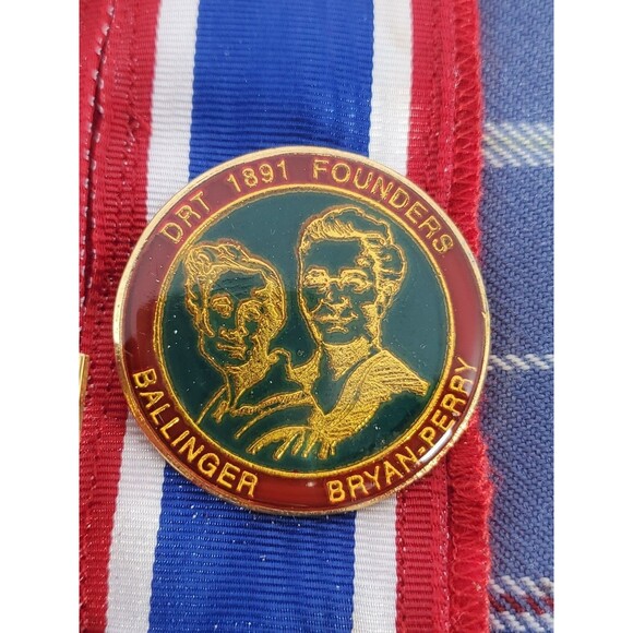 Vtg DRT Pin Collection/Lot-Membership Pin 1/10 10K Charles Roberts 10K + 13 More - Picture 15 of 16